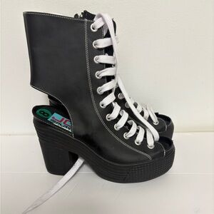 Replay Black and White Lace-Up Platform Boots